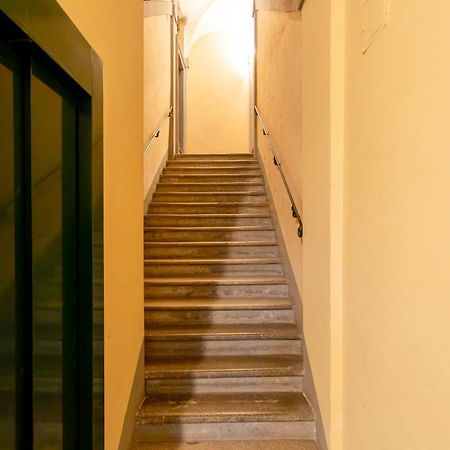 Casa Cristina In Piazza Farnese Apartment Rome Luaran gambar