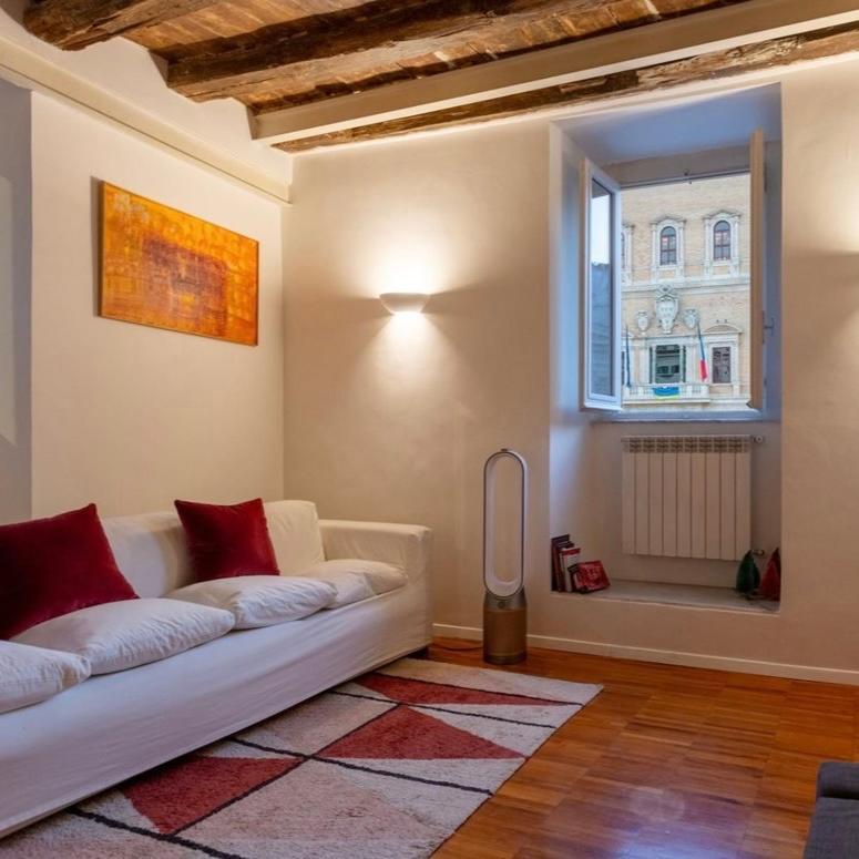 Casa Cristina In Piazza Farnese Apartment Rome Luaran gambar
